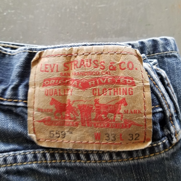 Men's Levi 559 33  x 32 - Picture 2 of 5
